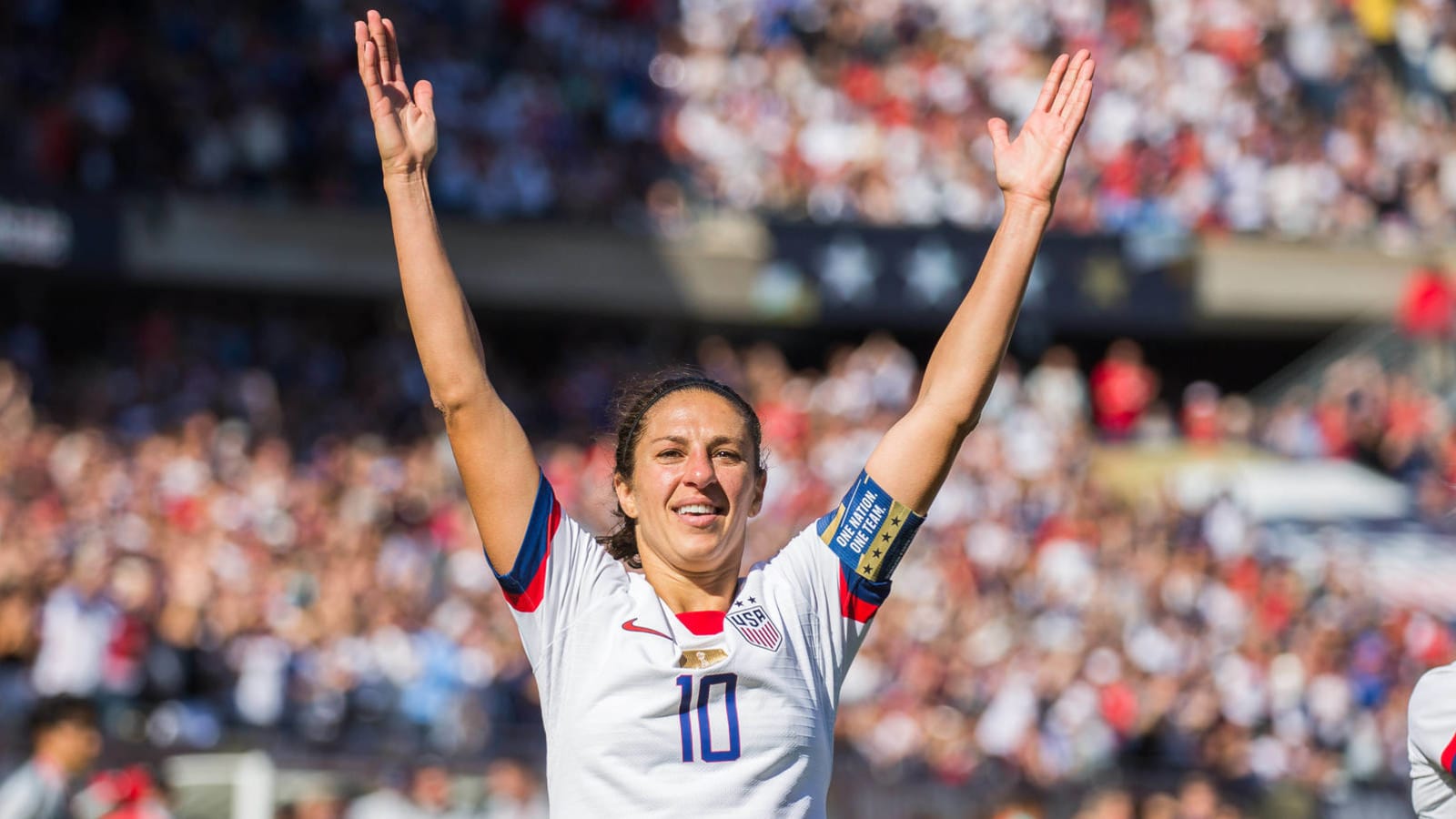 USWNT star Carli Lloyd ‏shares youth soccer rejection letter 