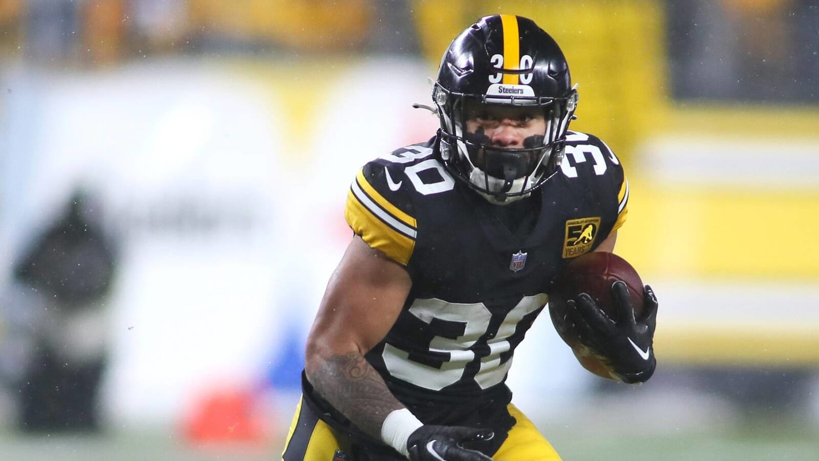 Fantasy Football: 3 Sleeper Running Back Targets