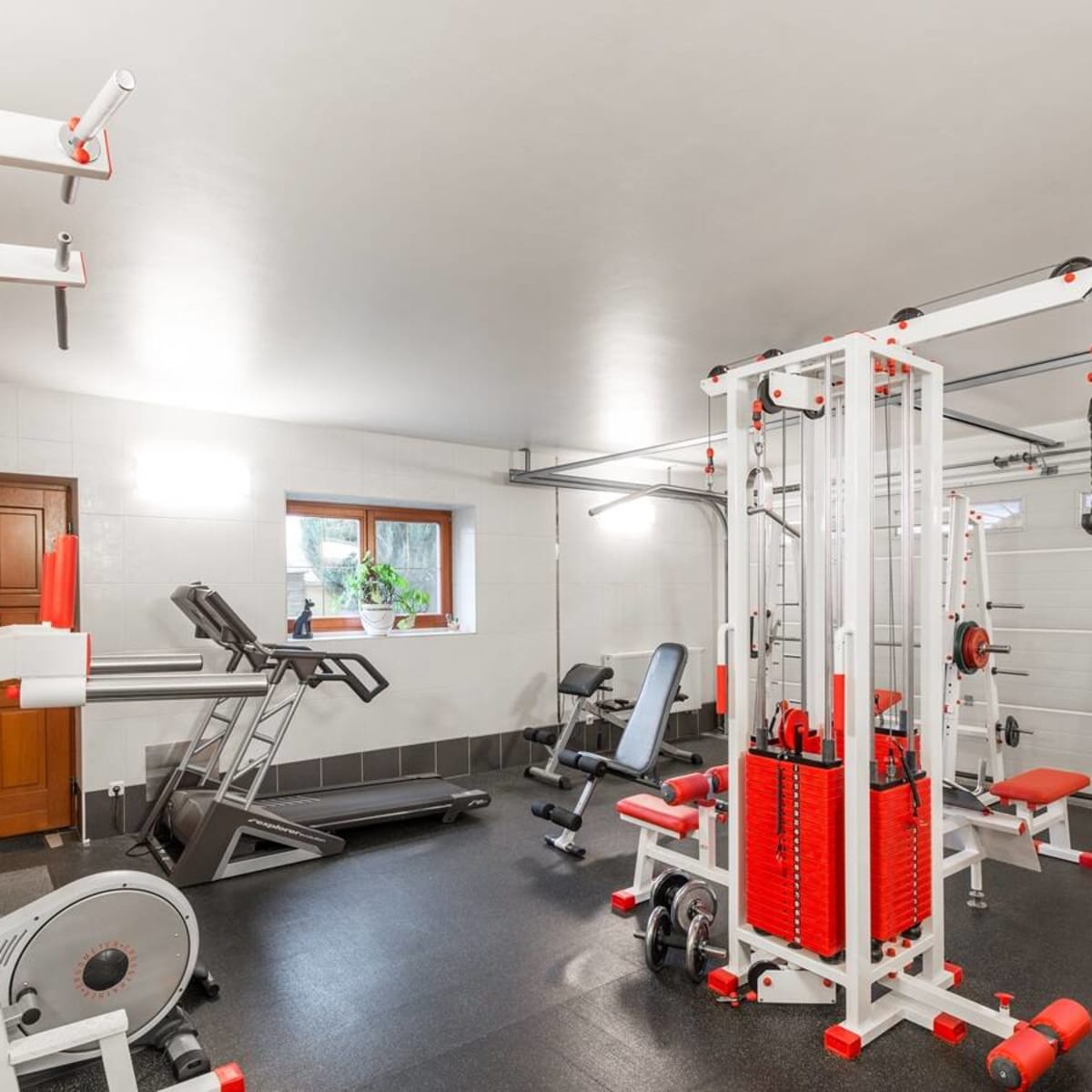 10 Best Home Gym Storage Solutions in 2024