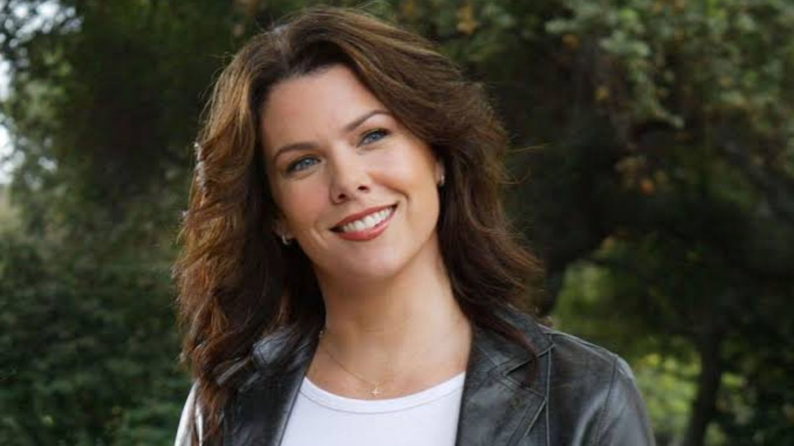 Lauren Graham Wasn’t ‘Gilmore Girls’ Director’s First Choice For The Role Of Lorelai Gilmore