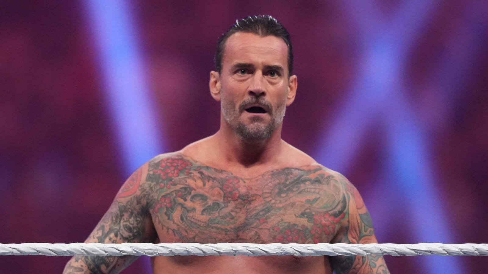 &#39;WWE SmackDown&#39; Live Results: CM Punk Returns to Chicago, Roman Reigns and Seth Rollins Join