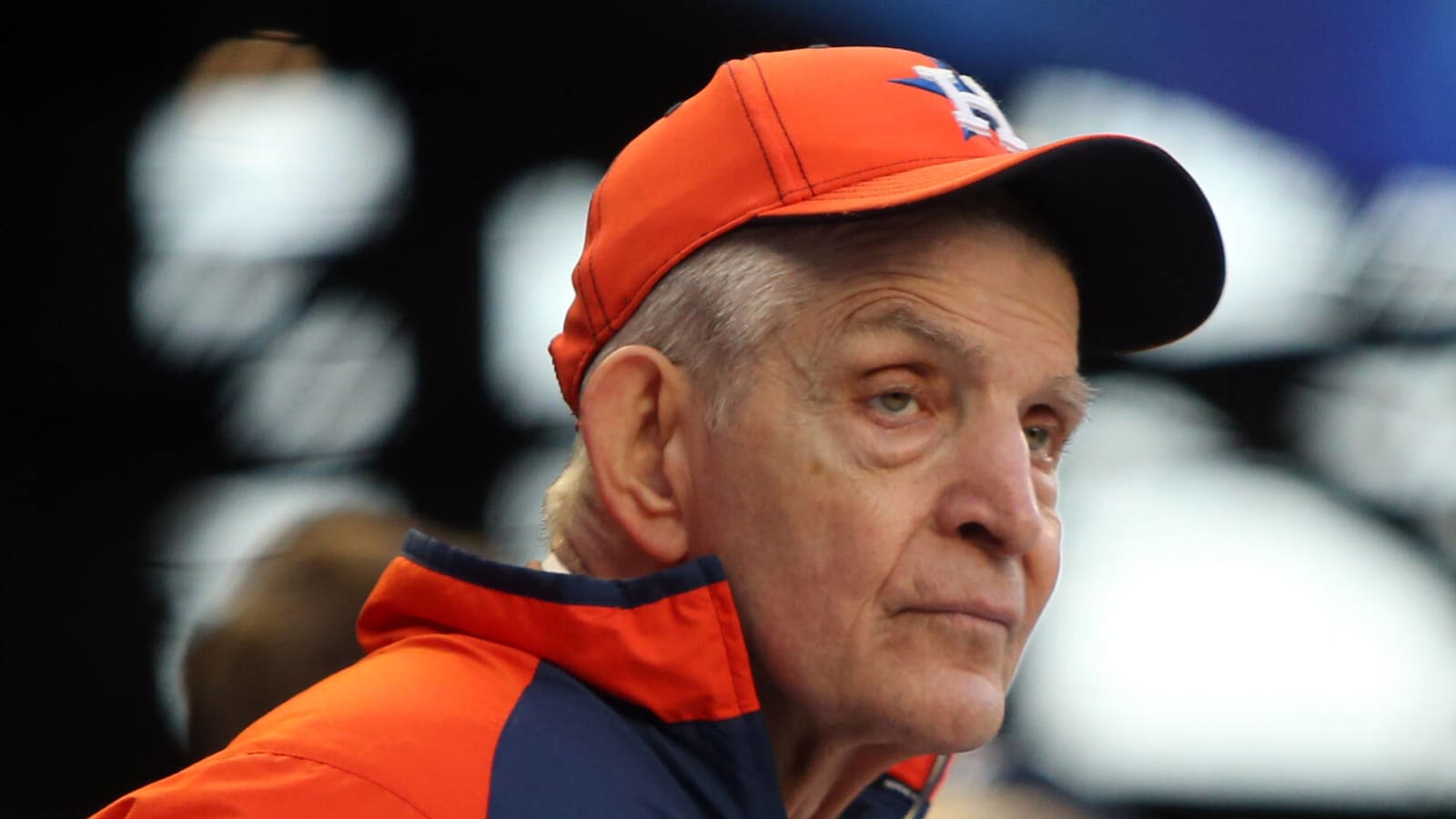 Mattress Mack places 10M bet for Astros to win World Series Yardbarker