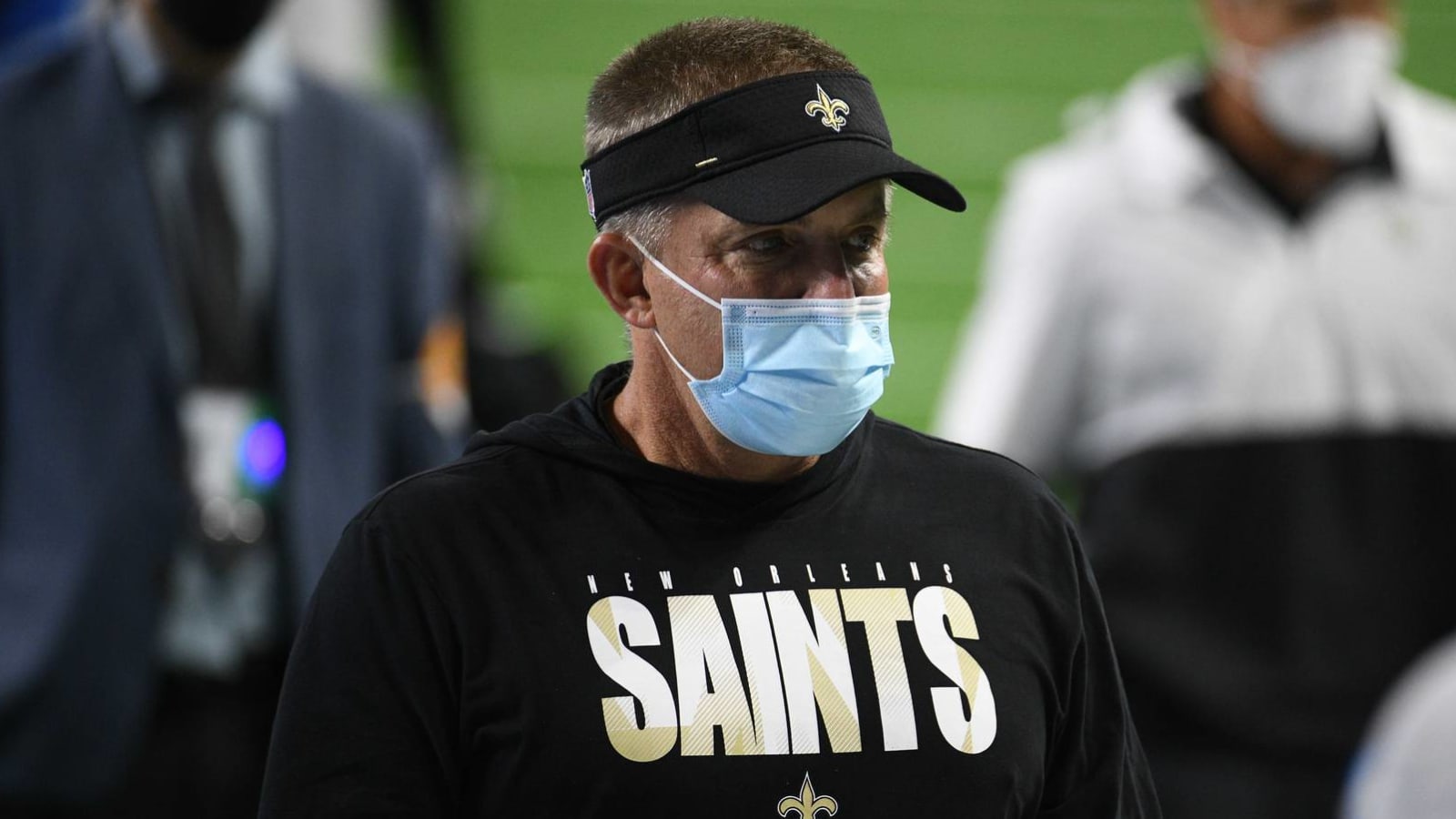 Payton struggled with decision to start Hill over Winston?
