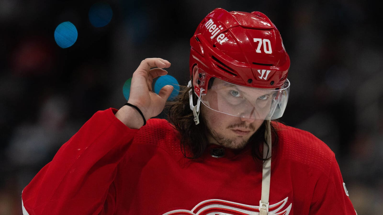 Should the Red Wings buy or sell at the trade deadline?