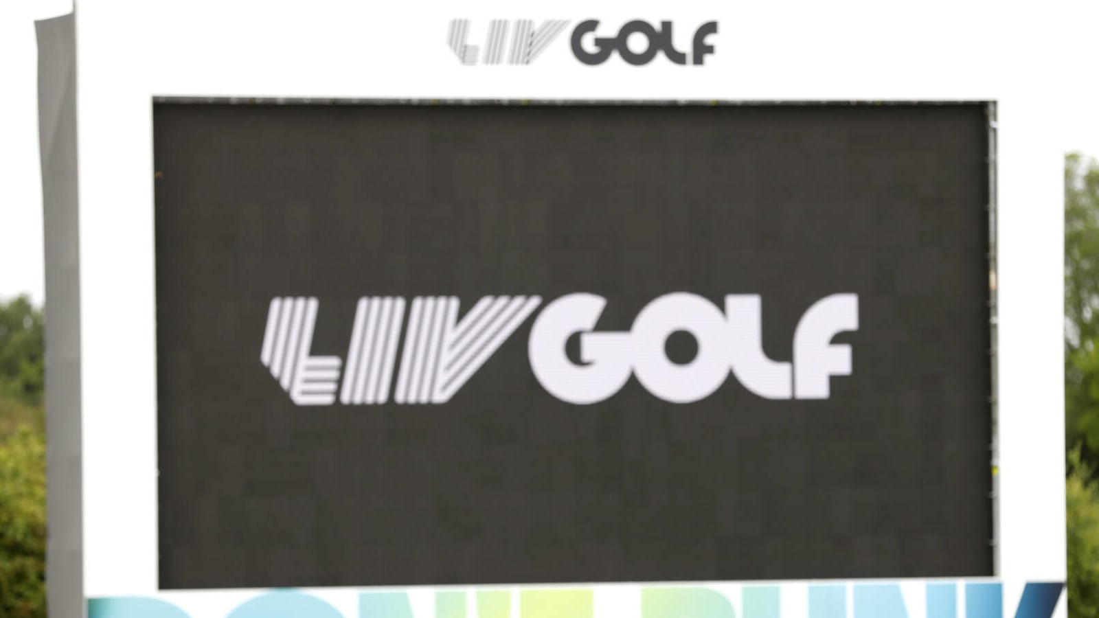 LIV Golf forcibly removes reporter from presser