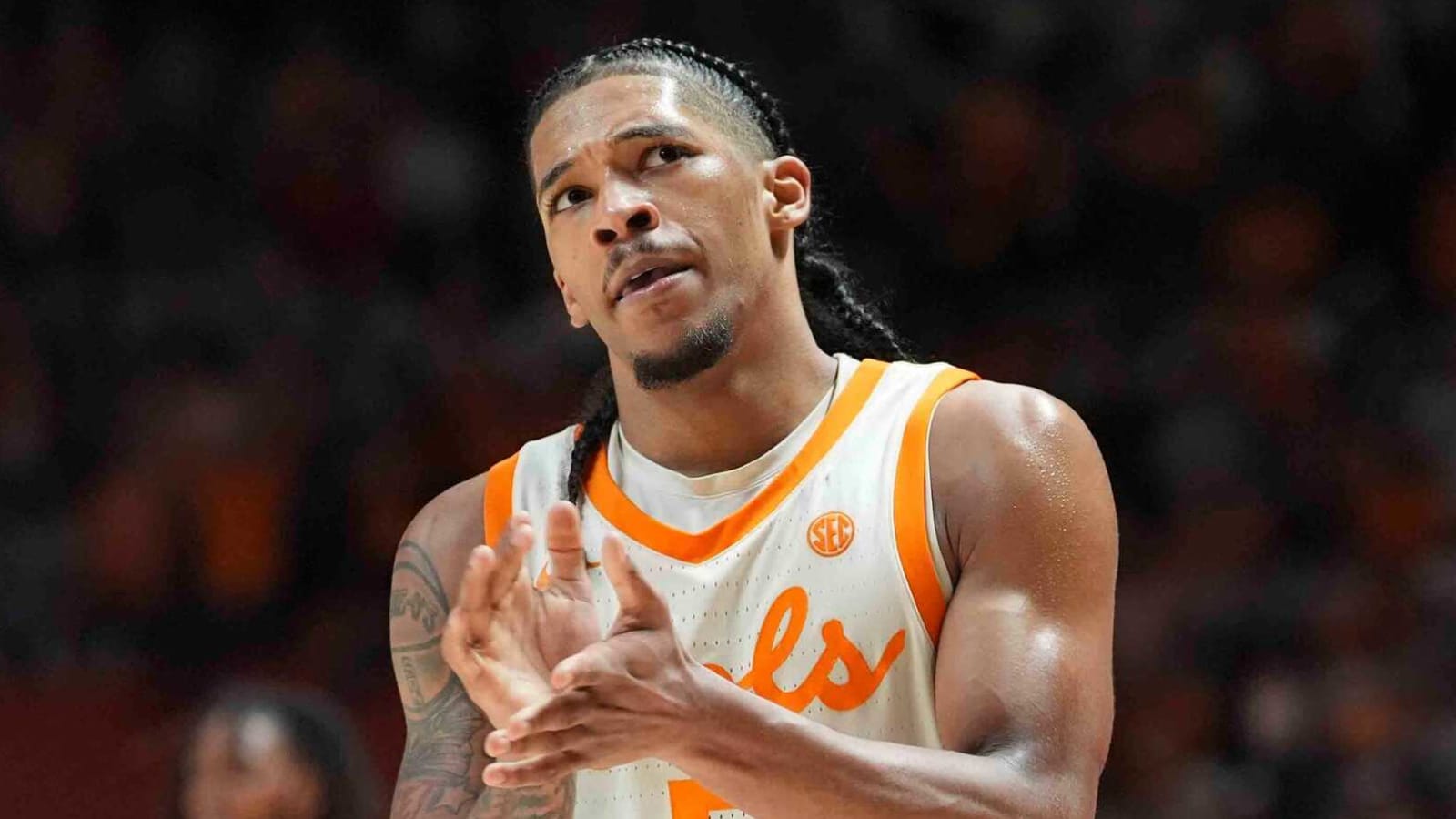 Tennessee HC explains how he lit a fire under Zakai Zeigler
