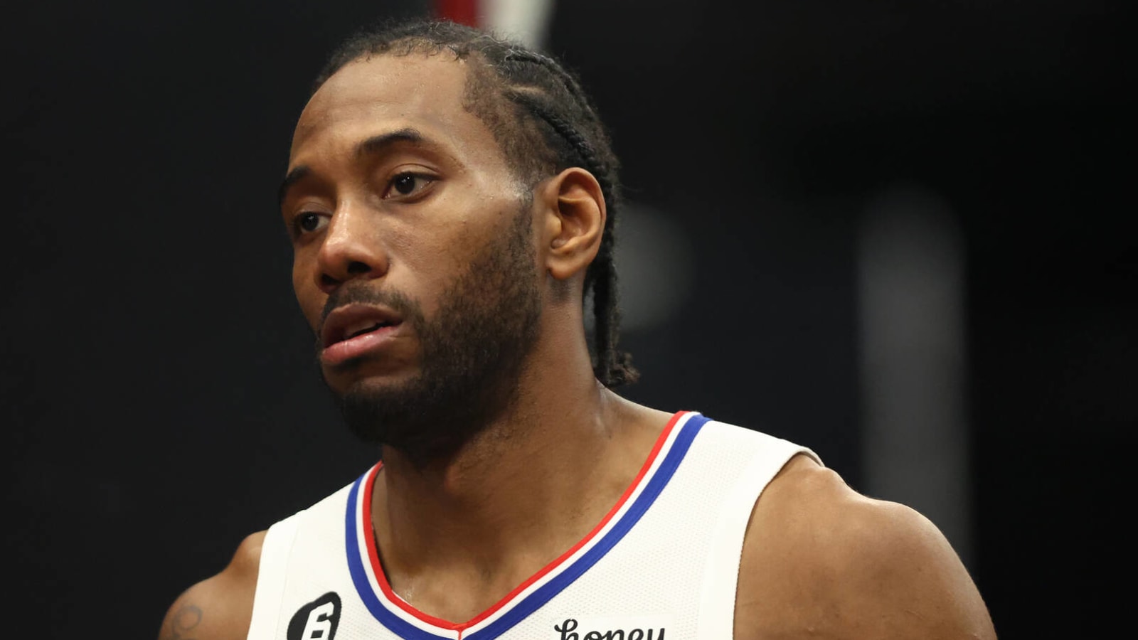 Clippers' Kawhi Leonard gets honest about extension talks
