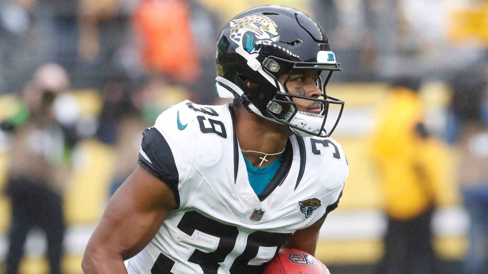 Jaguars place All-Pro returner on IR, activate rookie WR