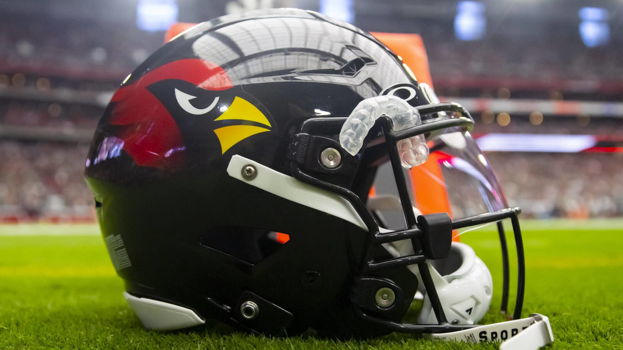 Arizona Cardinals unveil new uniform
