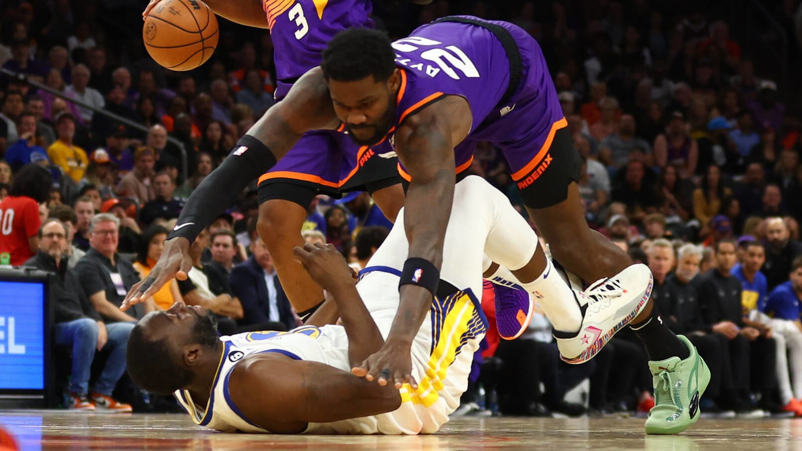 Deandre Ayton on physicality vs. Dubs: We set 'legal limit'