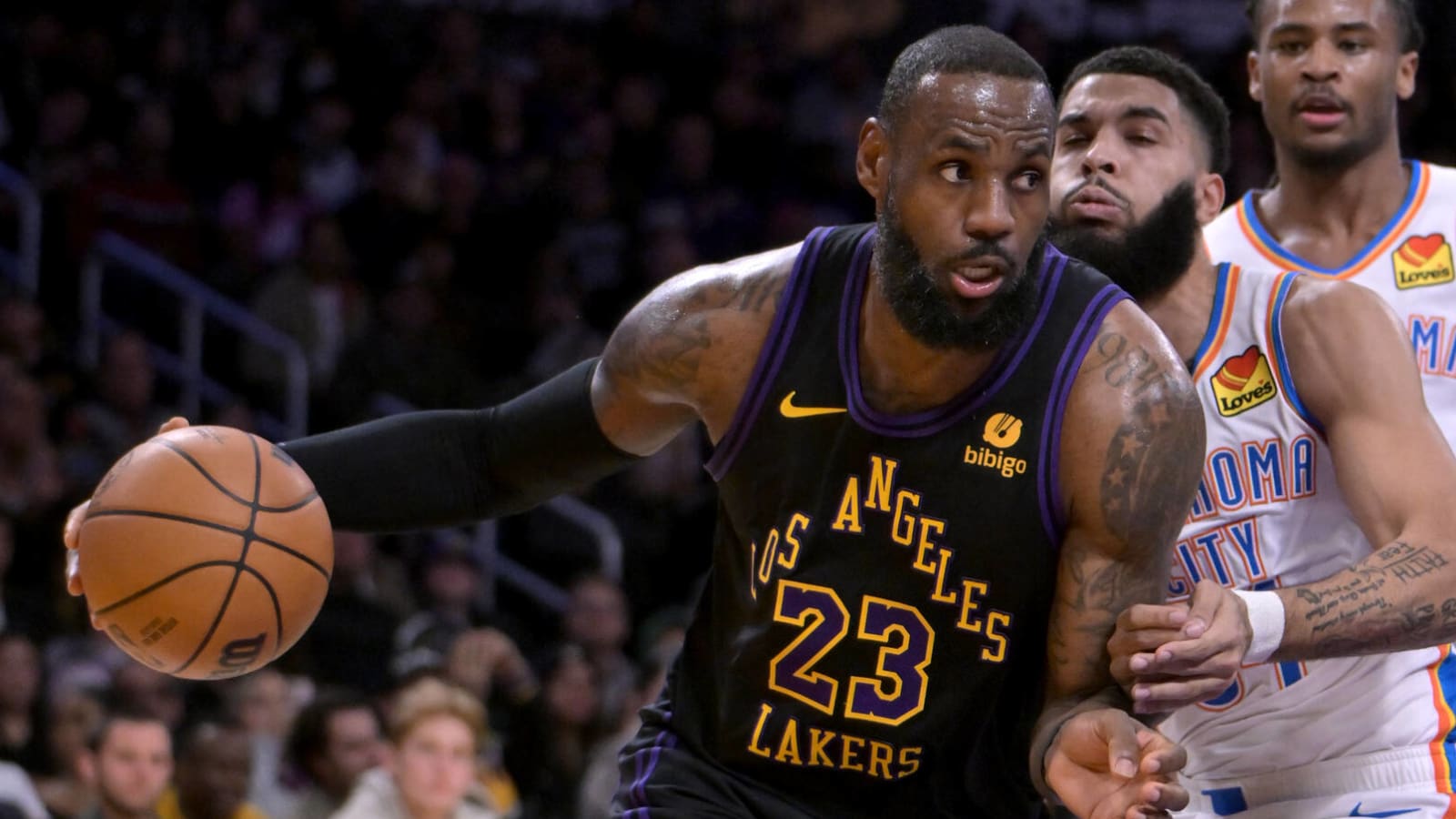 Watch: LeBron James gets fan kicked out of Lakers game