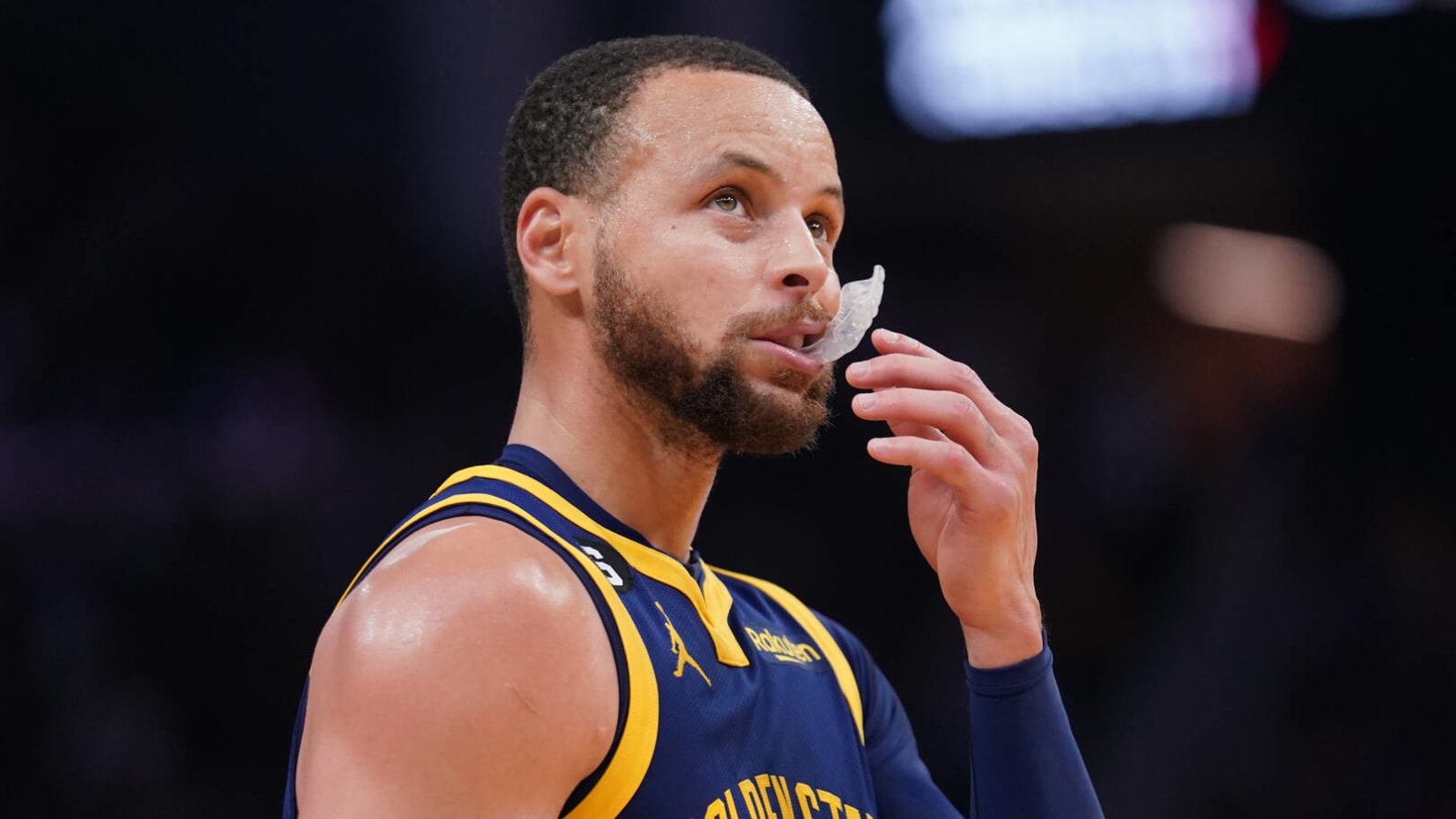 Warriors' Stephen Curry plans to return Sunday vs. Lakers