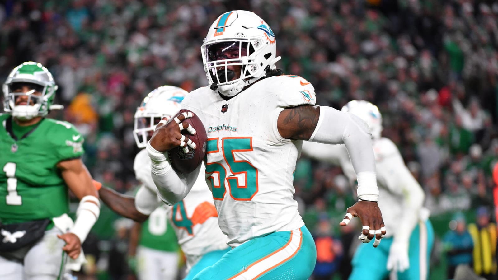 Seahawks sign former Dolphins LB