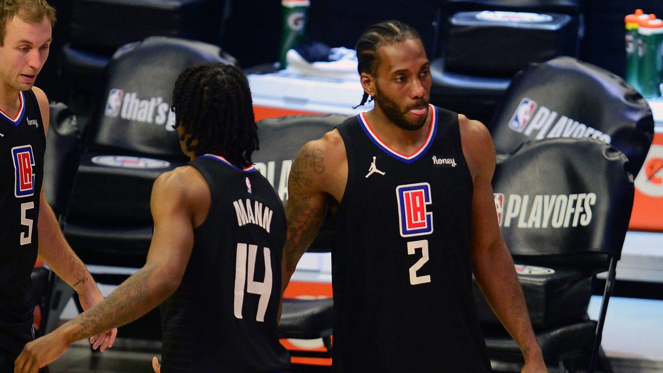Clippers' Leonard expected to miss Game 5 vs. Suns