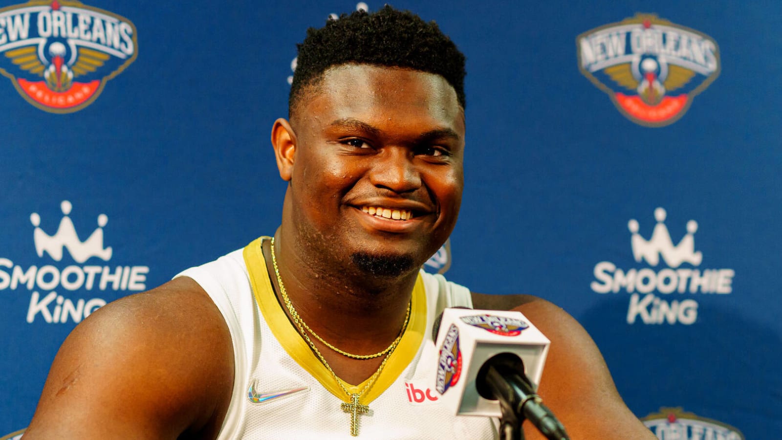 Zion Williamson appears to respond to rumors that he is a bad teammate