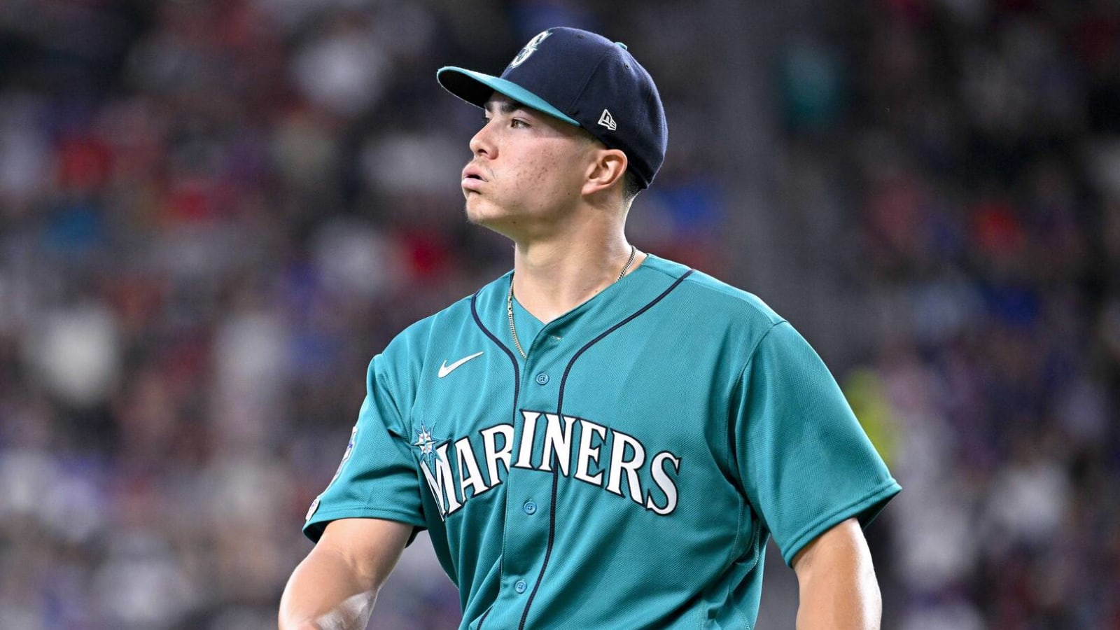 Mariners keeping prospect in rotation for now following rough debut