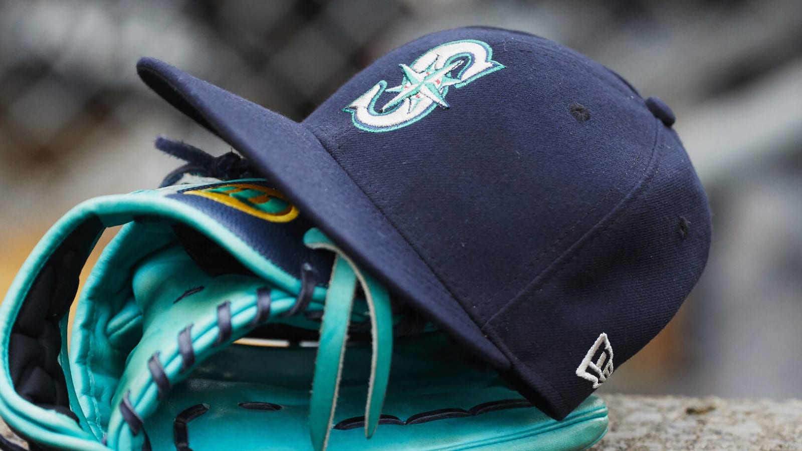 Mariners announce coaching staff for 2024 season