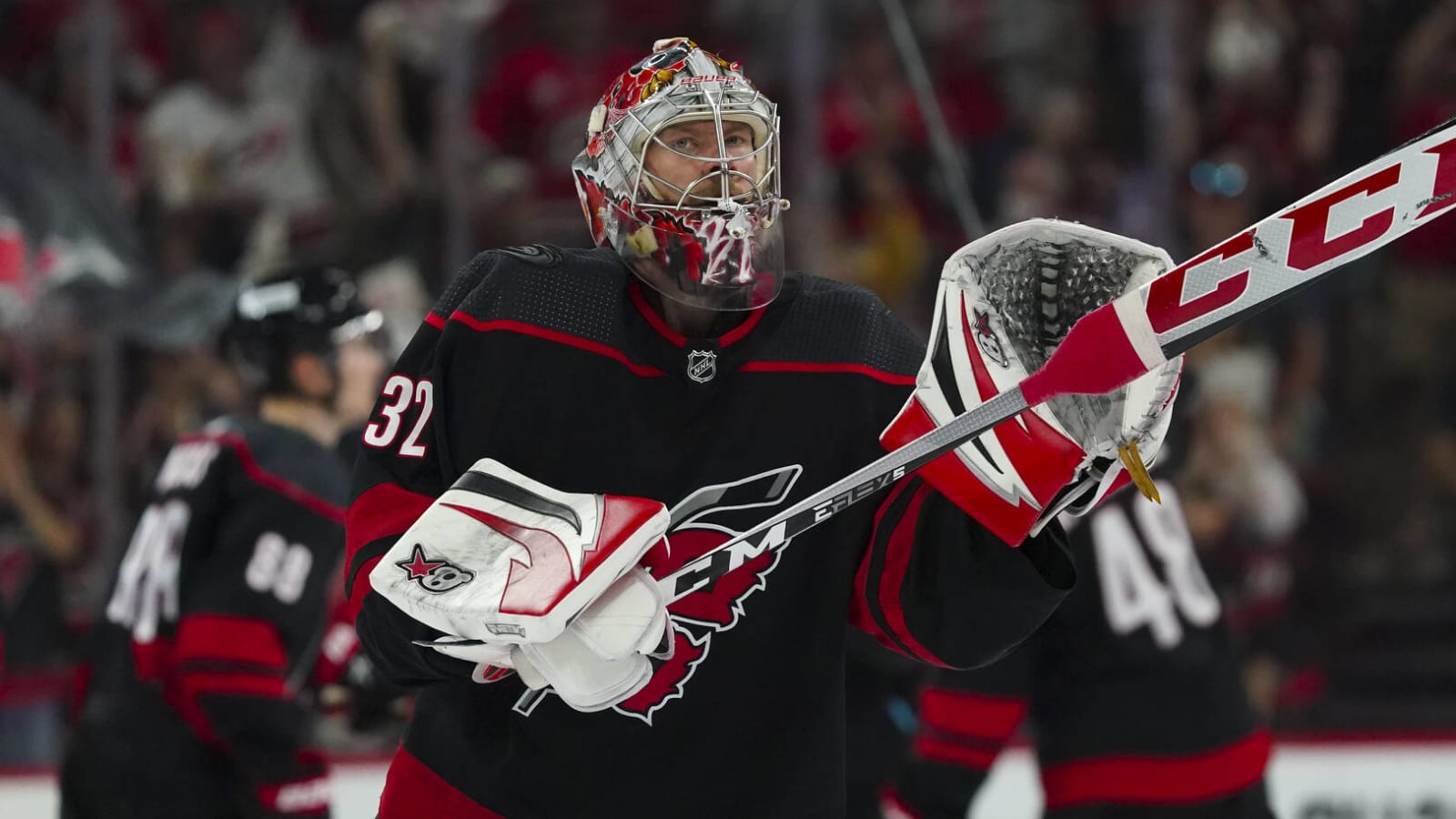 Hurricanes' Antti Raanta dealing with MCL sprain