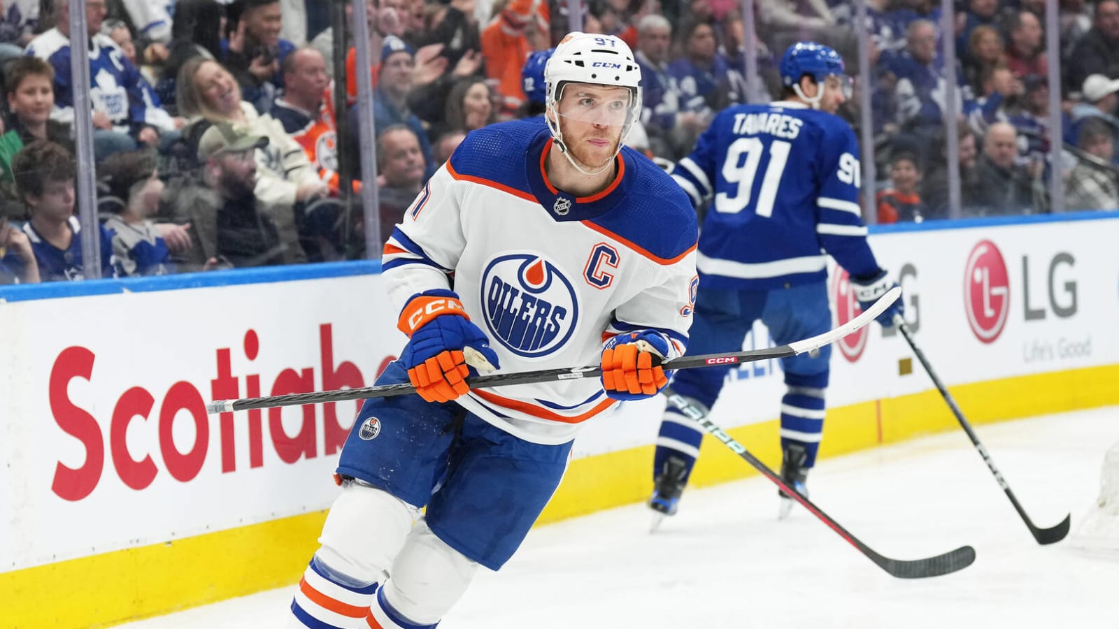 Connor McDavid reaches salary-cap record 129 points