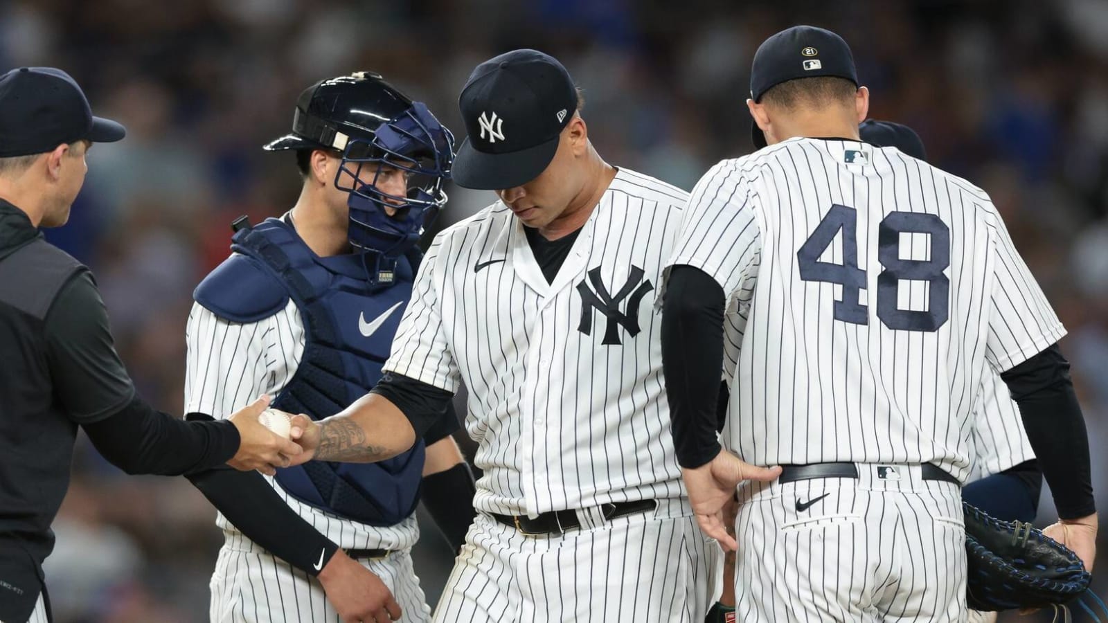 Yankees suffer major blow to pitching staff; Jonathan Papelbon says Blue Jays a fourth-place team