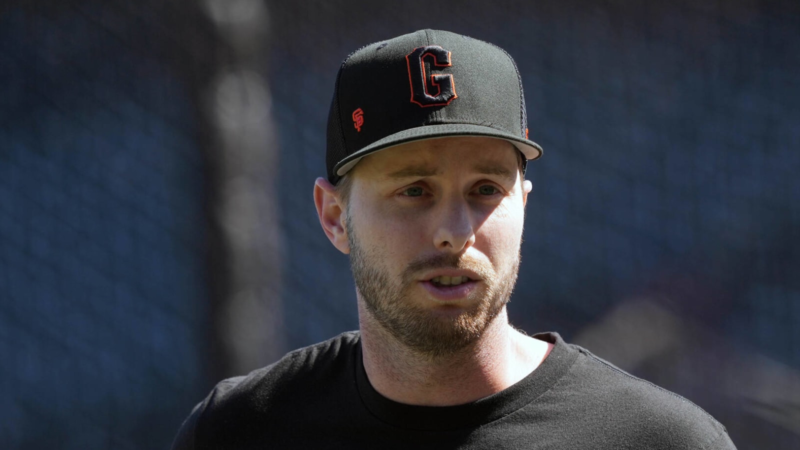 Giants outfielder undergoes right elbow surgery