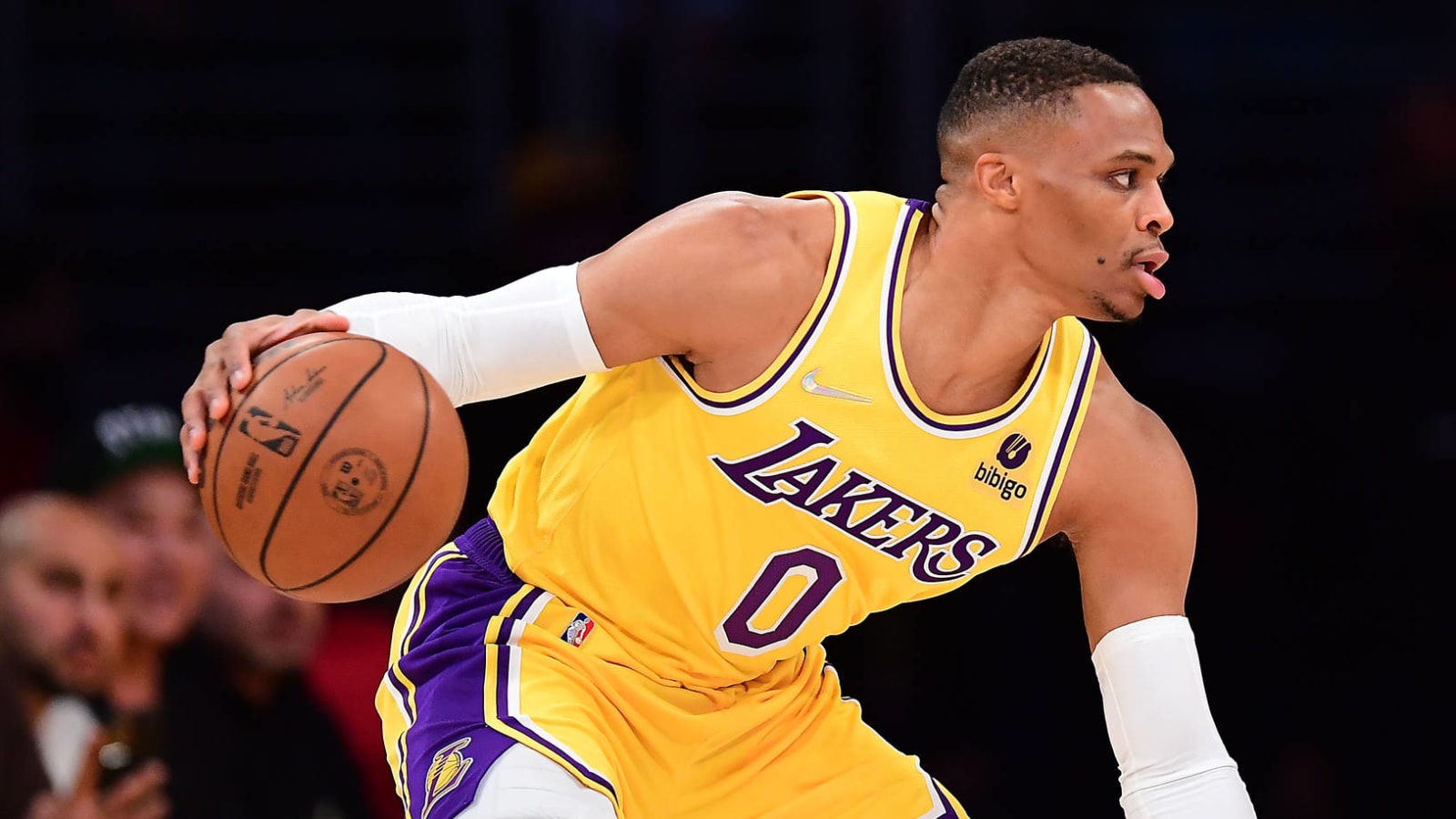 Watch: Russell Westbrook gets into altercation with ref during Lakers game