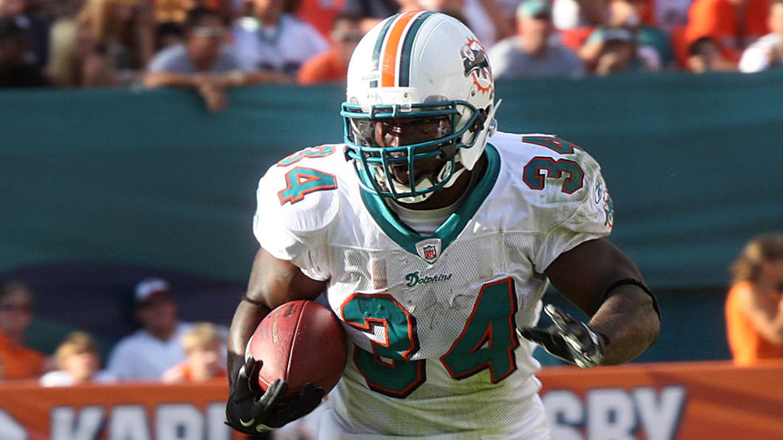 Ricky Williams has Heisman Trophy-themed marijuana brand