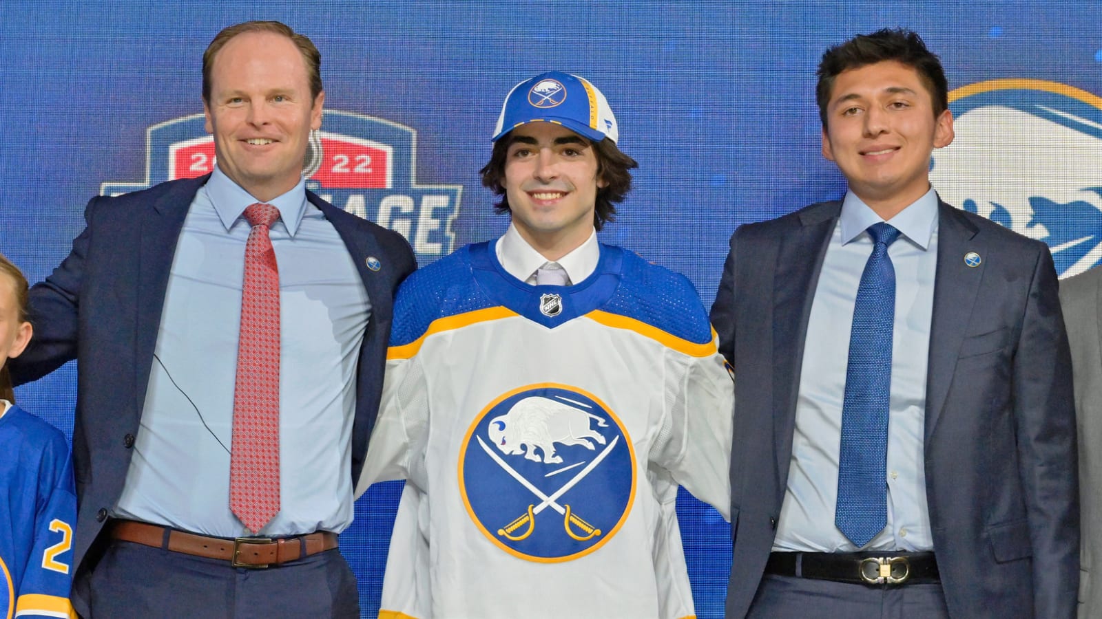 Oilers analyst believes top prospect Matthew Savoie could be dealt in blockbuster trade