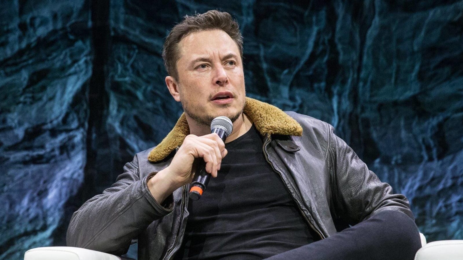 Elon Musk reveals surprising location for fight with Mark Zuckerberg