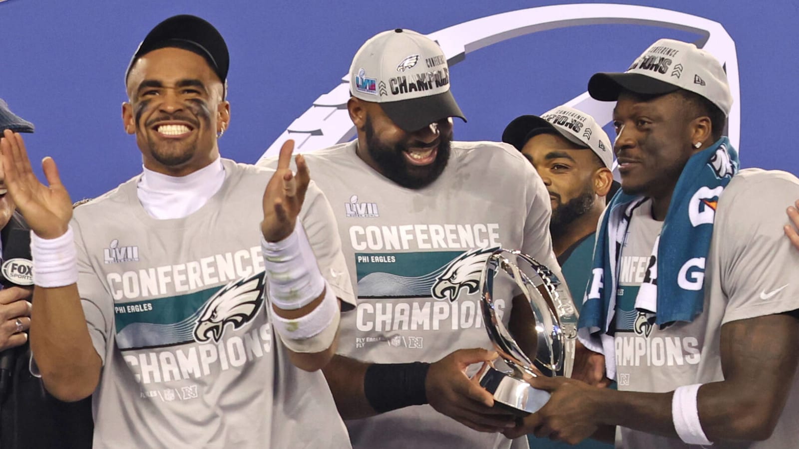 Eagles in Super Bowl after crushing QB-challenged 49ers