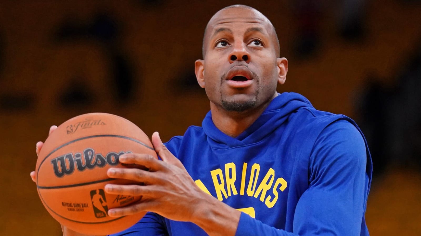 Andre Iguodala to miss Game 2 with knee inflammation