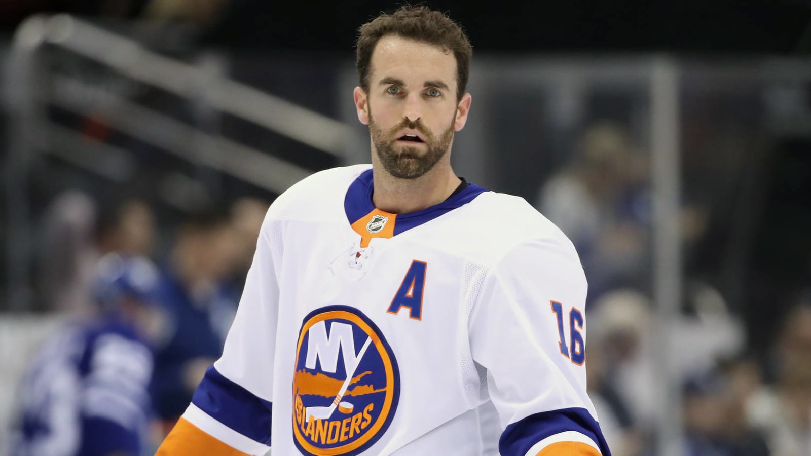 Coyotes acquire Andrew Ladd, multiple draft picks