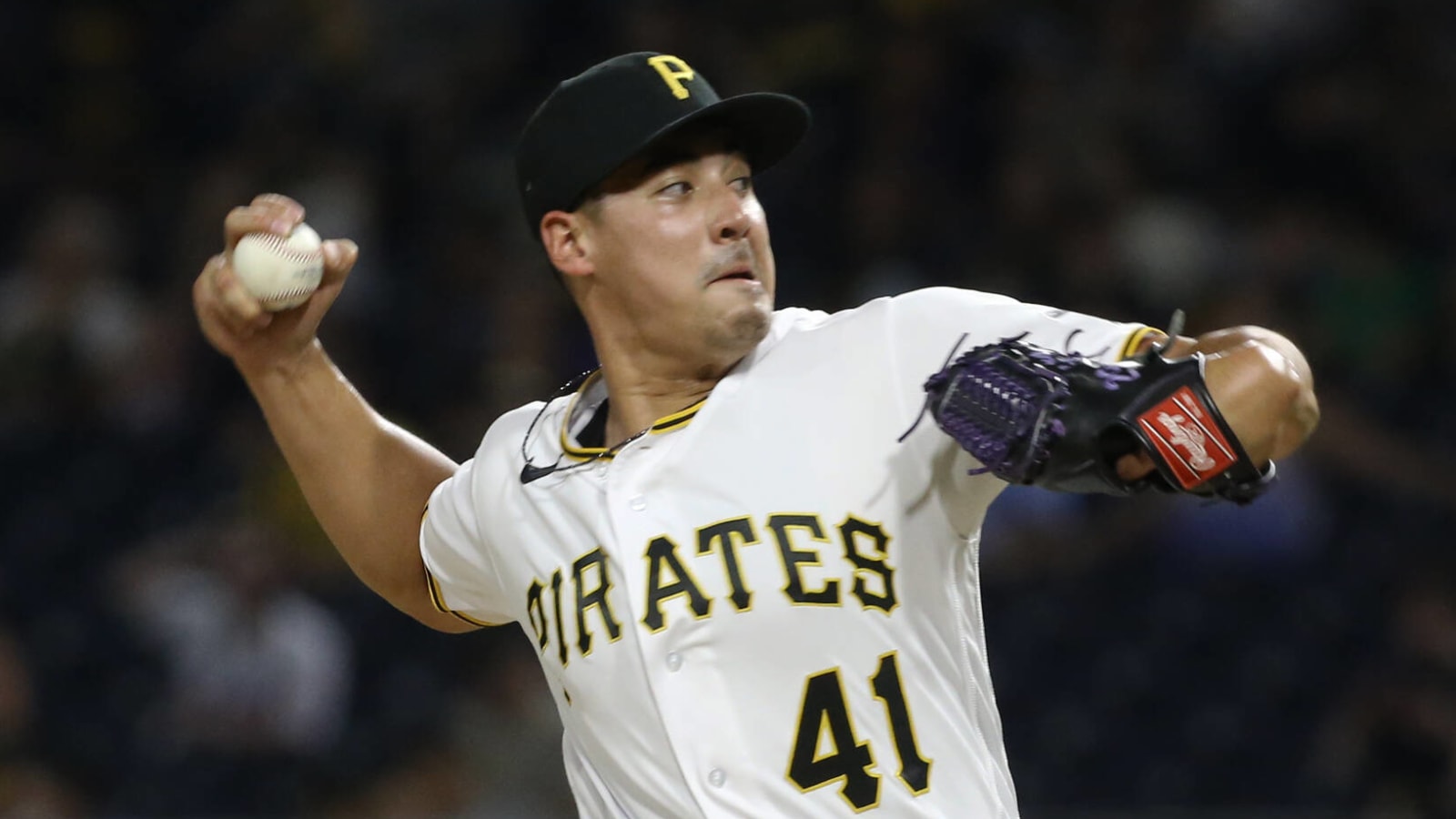 Rays acquire former first-round RHP from Pirates