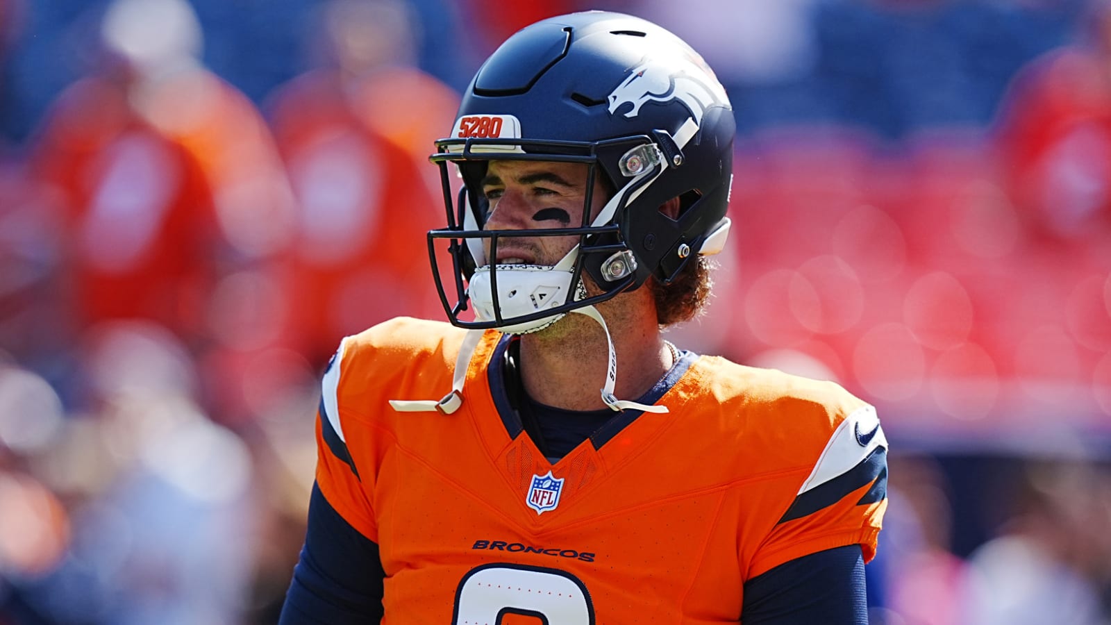 Broncos to re-sign backup QB to two-year deal