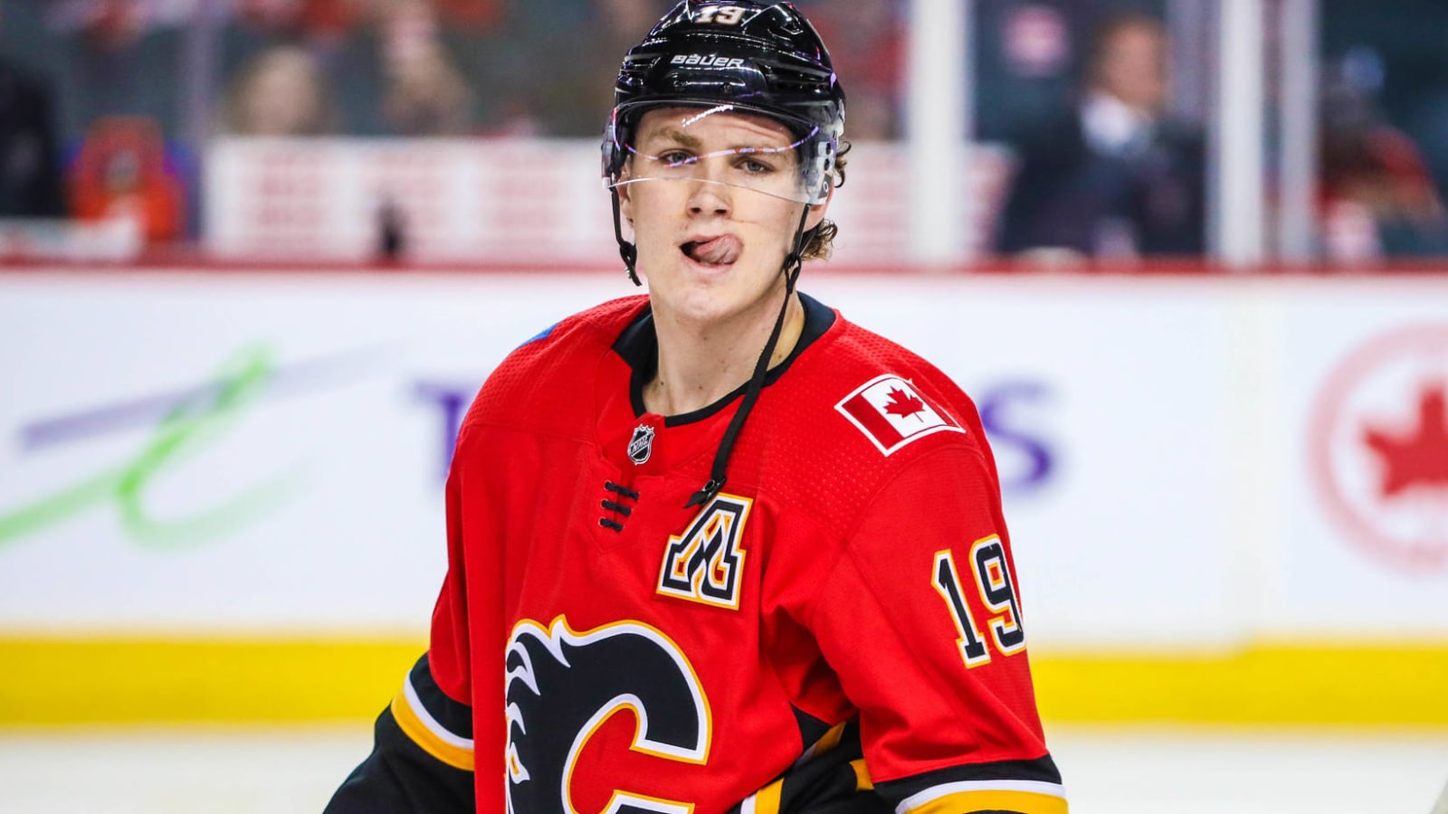 Flames restricted free agent Matthew Tkachuk skating with former OHL team as he awaits new contract