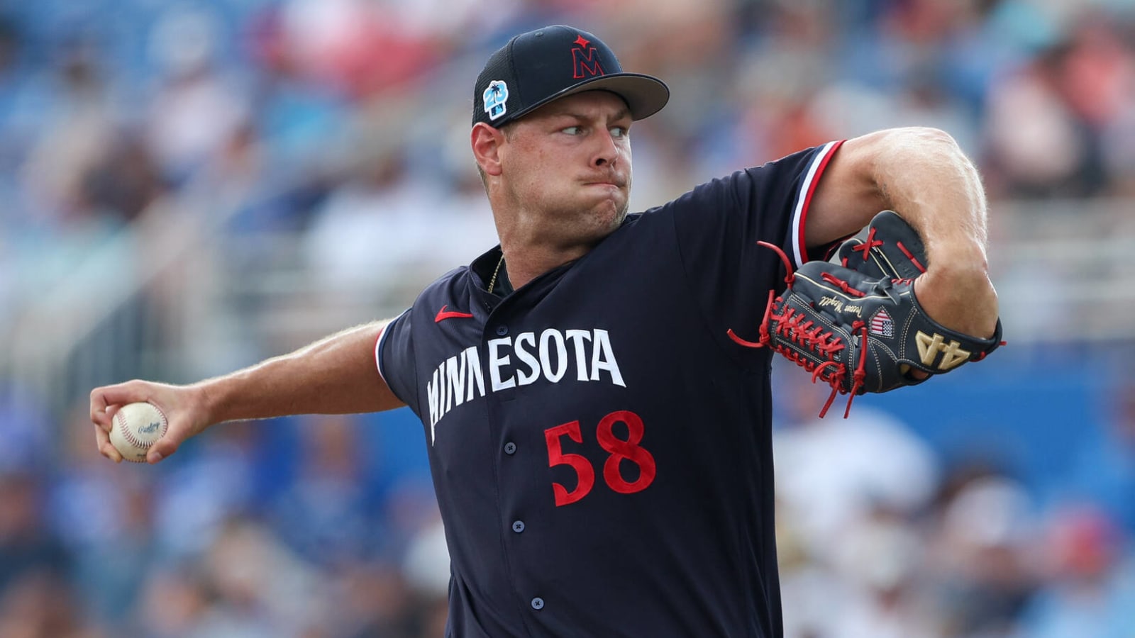 Brewers, Twins swing trade for starting pitcher