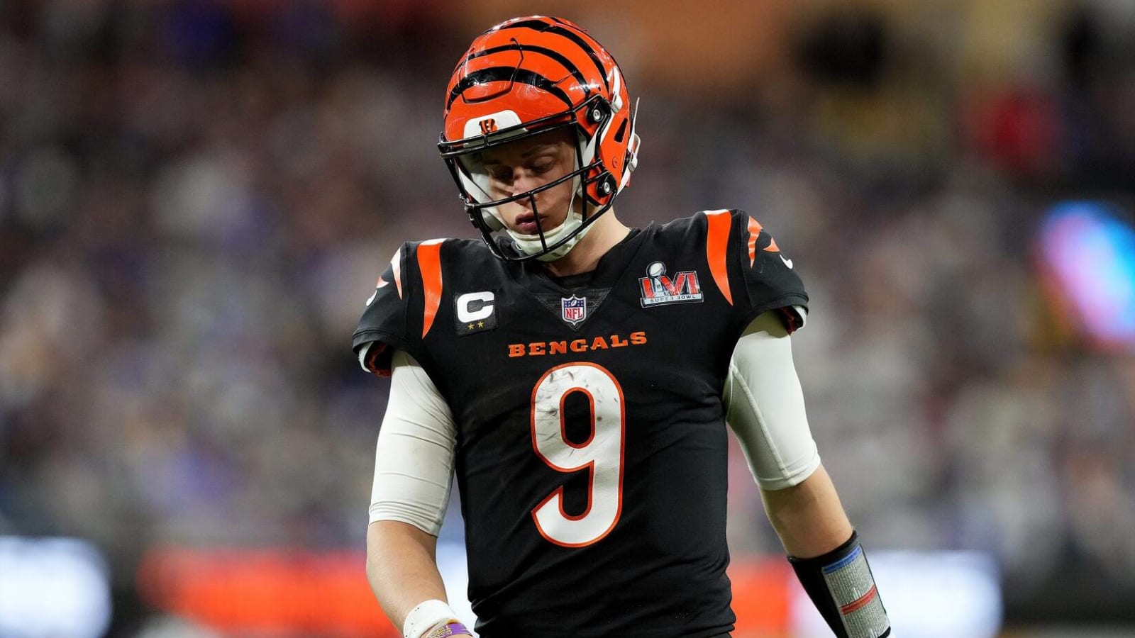 Bengals QB Joe Burrow decides against undergoing knee surgery