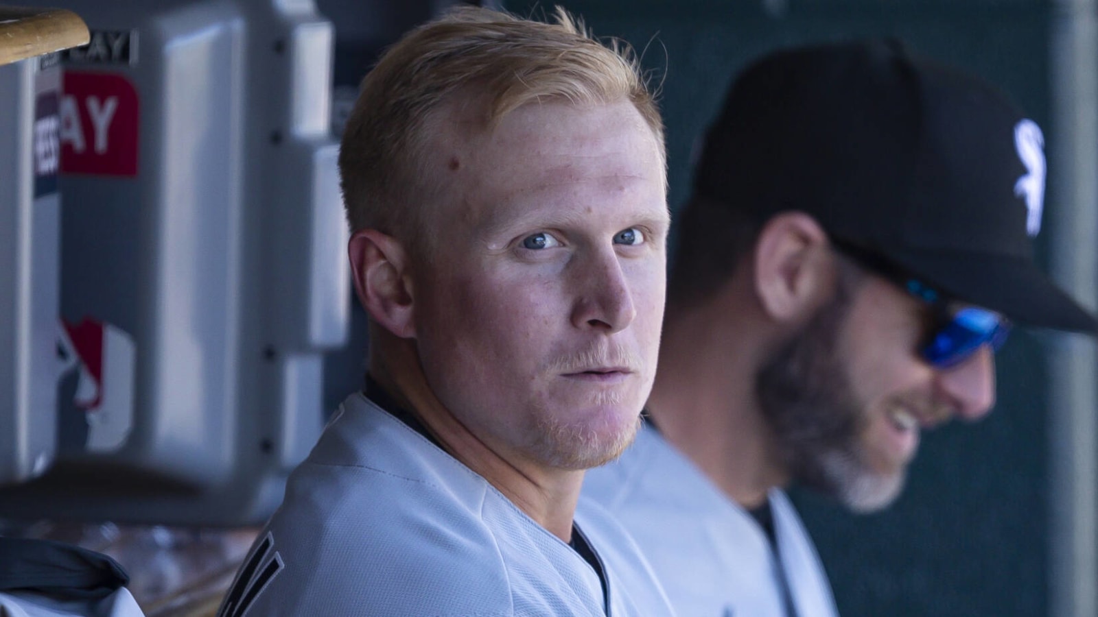 White Sox place Andrew Vaughn on IL with bruised hand
