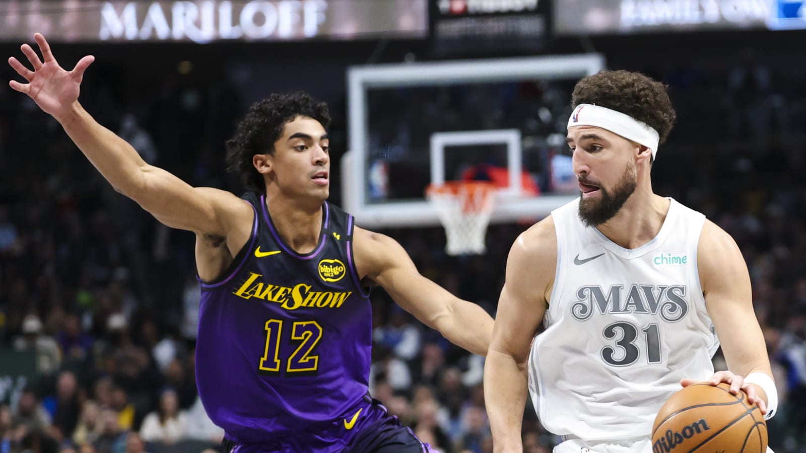 Watch: Klay Thompson catches fire from deep to erase Lakers lead