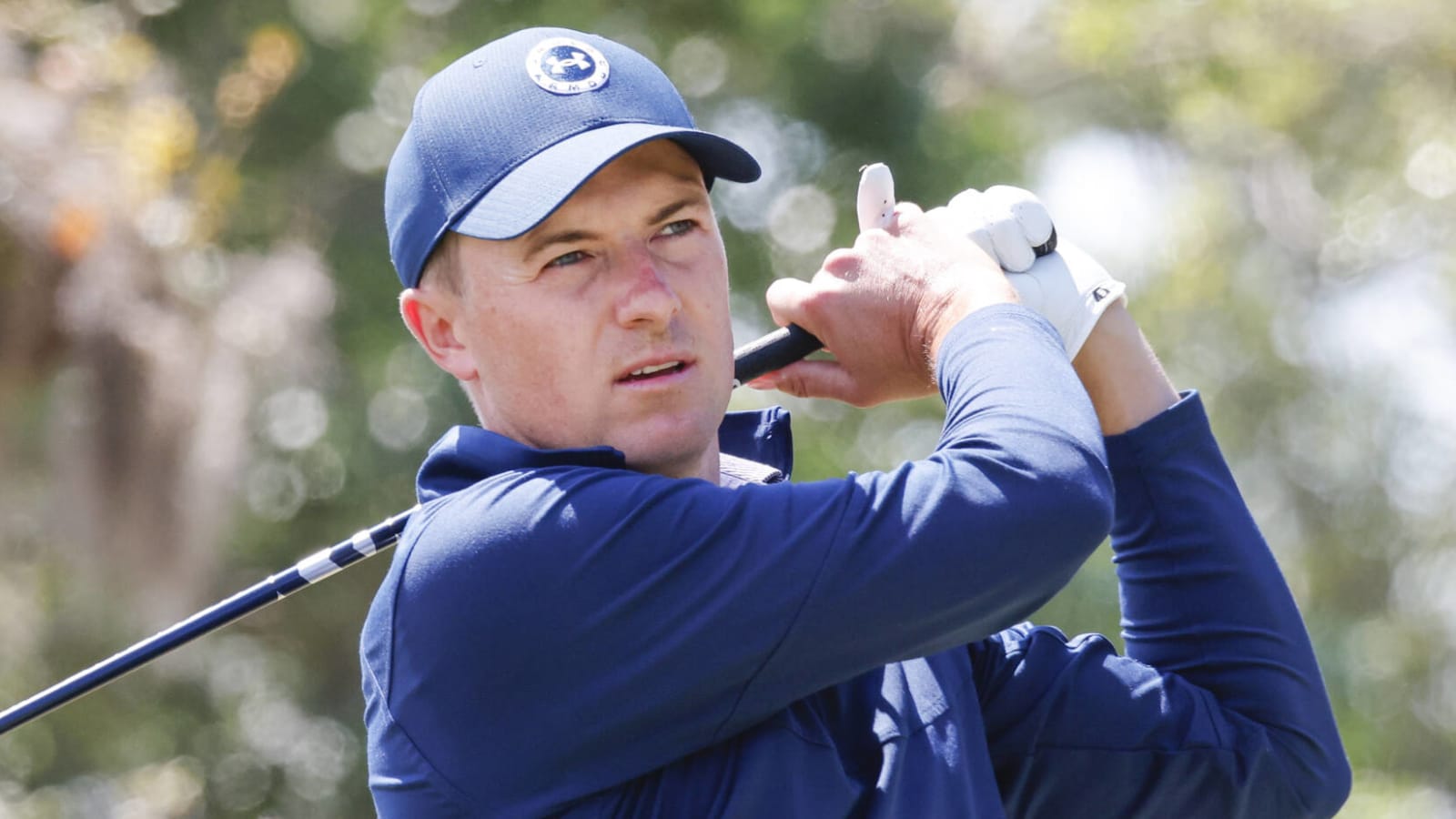 Jordan Spieth had another tee shot hit fan, break kid's cell phone