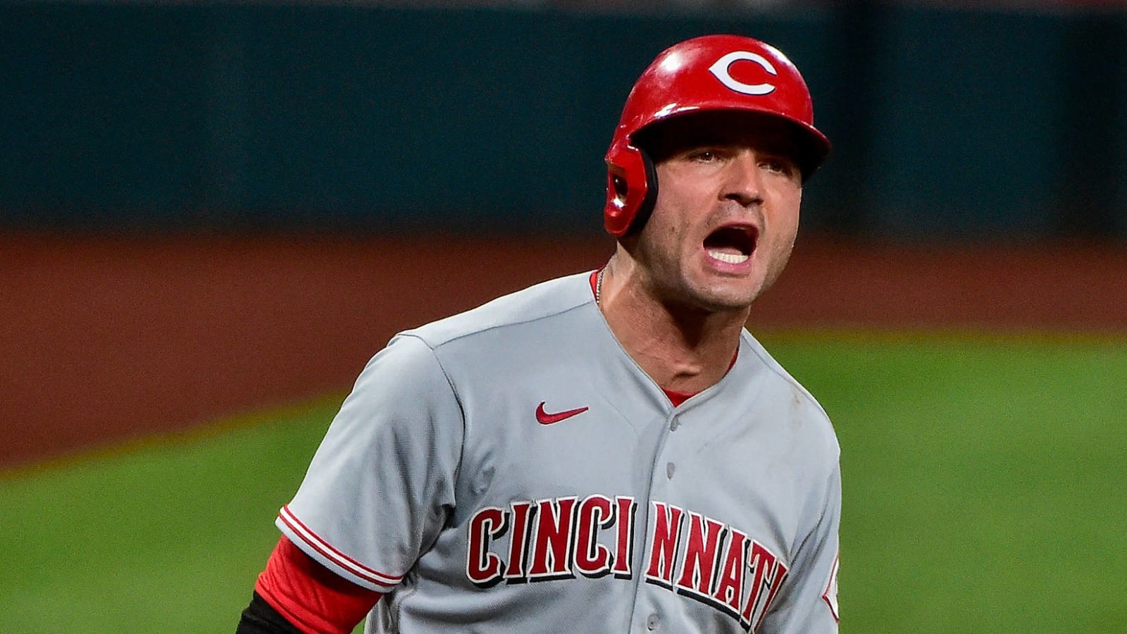 Joey Votto calls Cardinals fans 's--t-talking motherf--kers