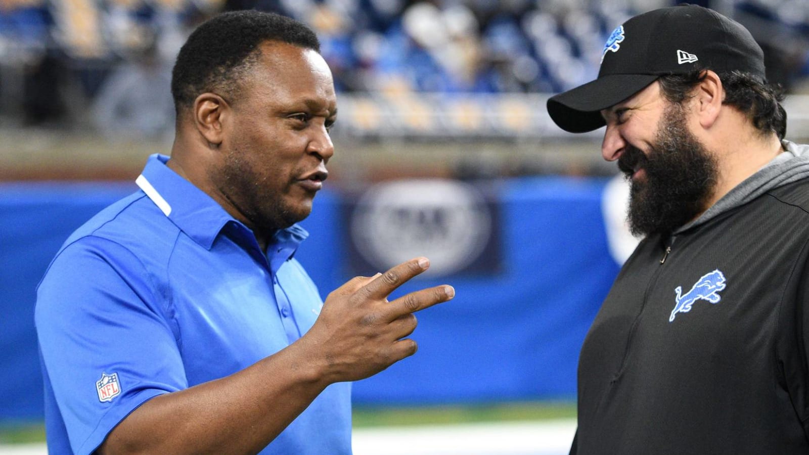Barry Sanders reacts to comically erroneous Garth Brooks scandal