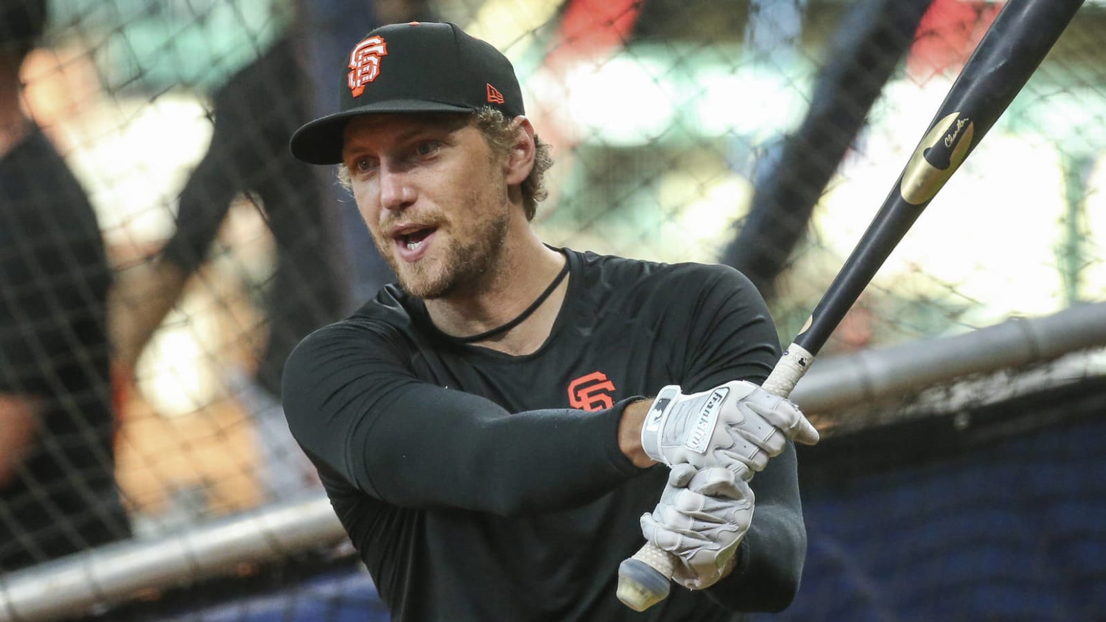 Hunter Pence announces retirement