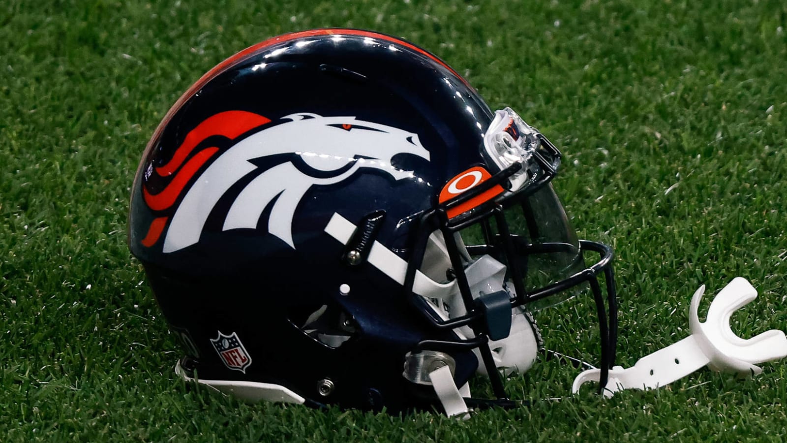 Broncos cancel practice due to positive COVID-19 tests