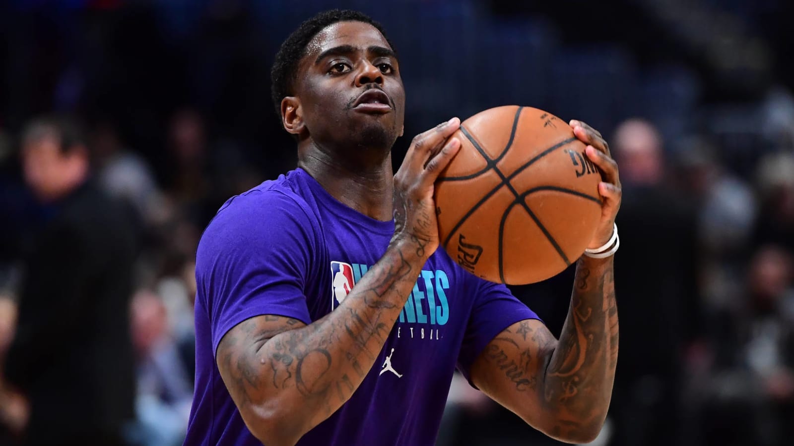Magic signing guard Dwayne Bacon to two-year deal