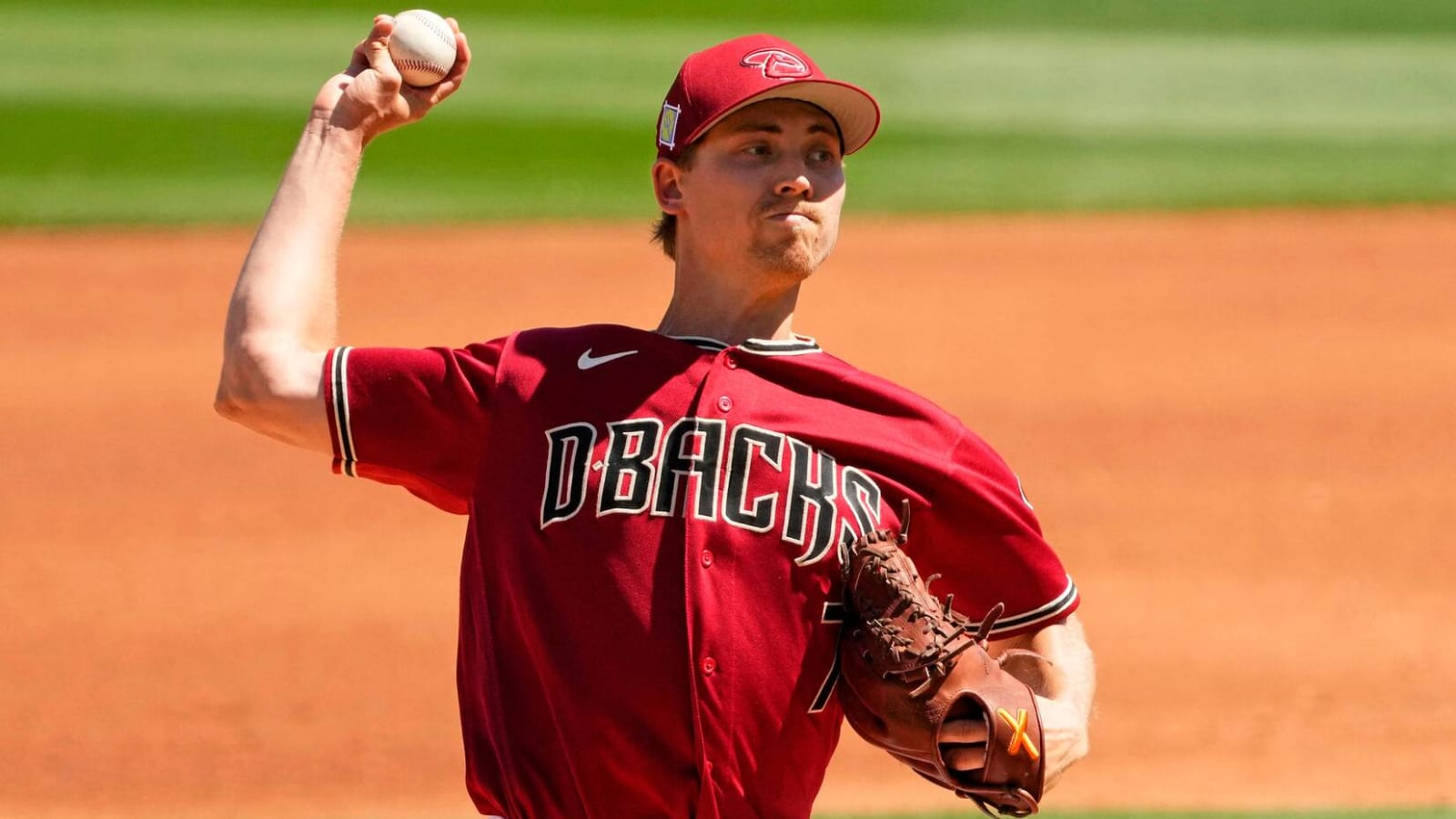 D-backs place Luke Weaver on IL with elbow inflammation