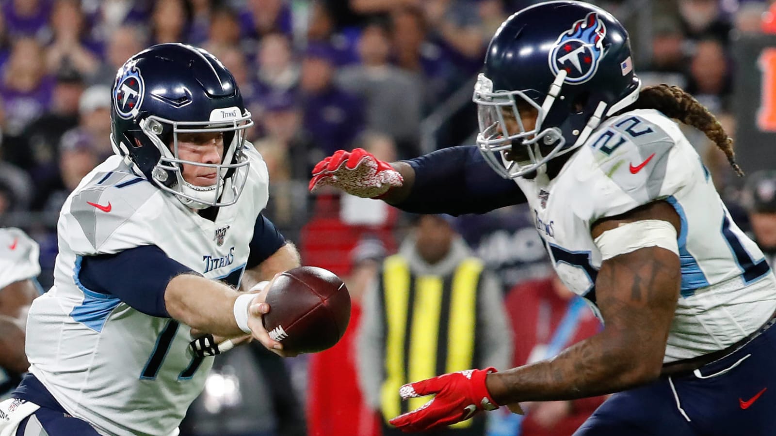 Why re-signing Derrick Henry makes sense for Titans