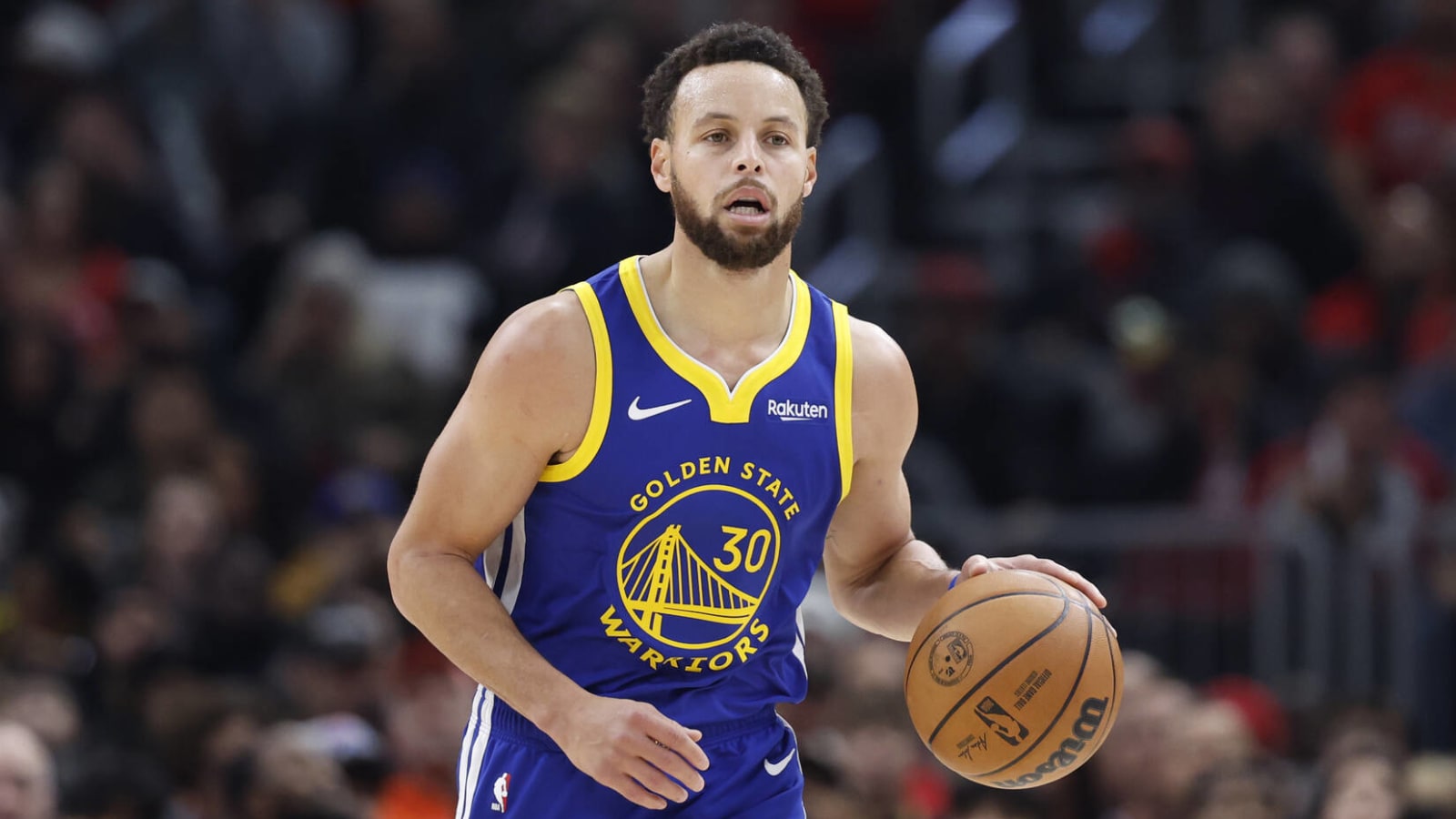 Steph Curry challenges Sabrina Ionescu to three-point contest