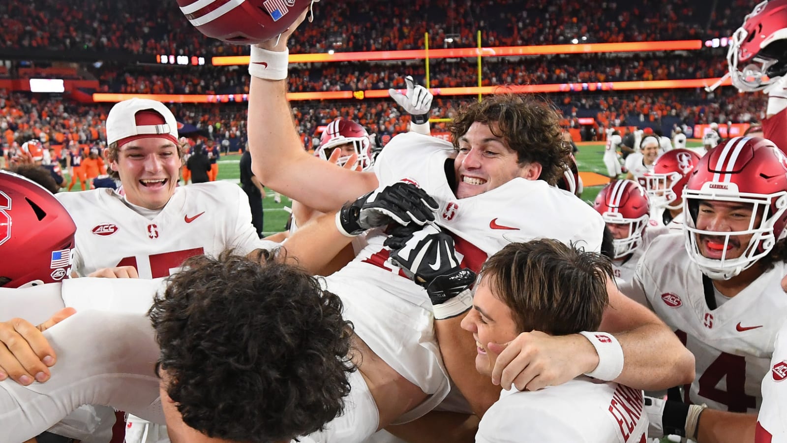 Stanford, No. 24 Illinois earn dramatic upset wins