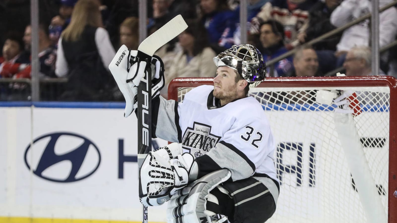Jonathan Quick traded by the Los Angeles Kings in latest NHL blockbuster